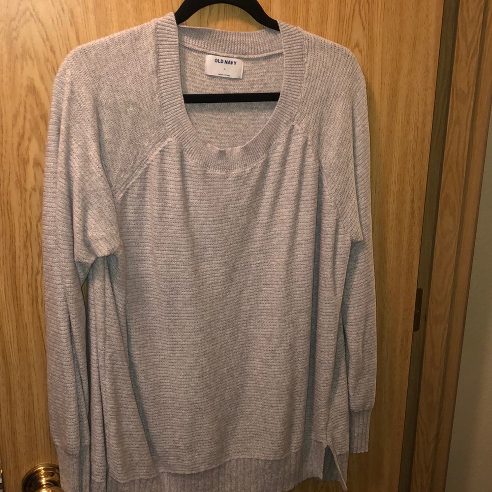 Old navy sweater